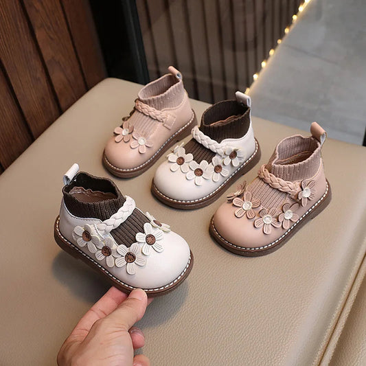 Floral Pattern Sneakers for Girls | Super Light and Comfy Design