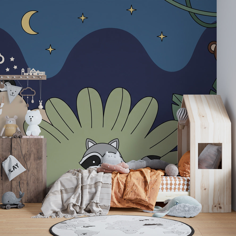 Safari animals wallpaper featuring raccoon and panda in enchanting kids bedroom setting by Kids-Mundo