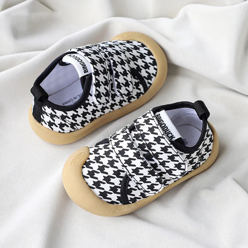 Breathable Fashion Sneakers | Unique Prints for All-Day Comfort