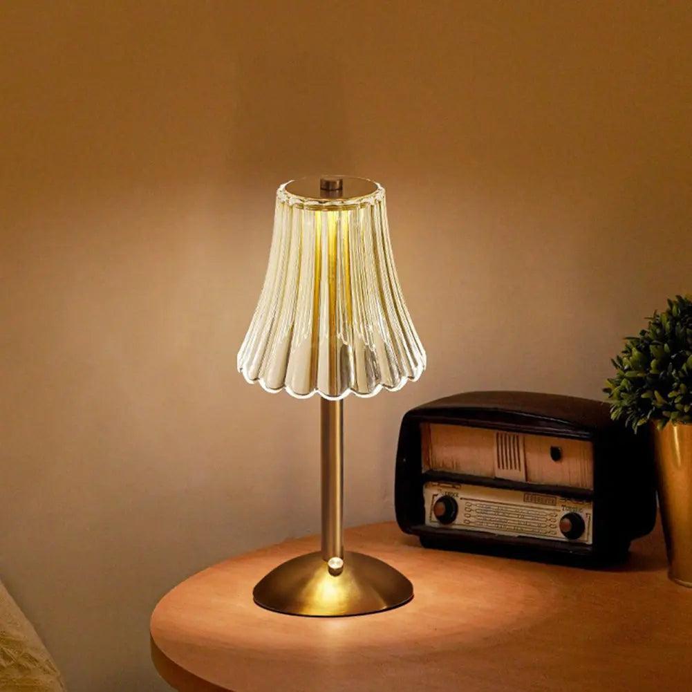 Vintage Table Lamp | Elegant Crystal Shade with Adjustable Lighting