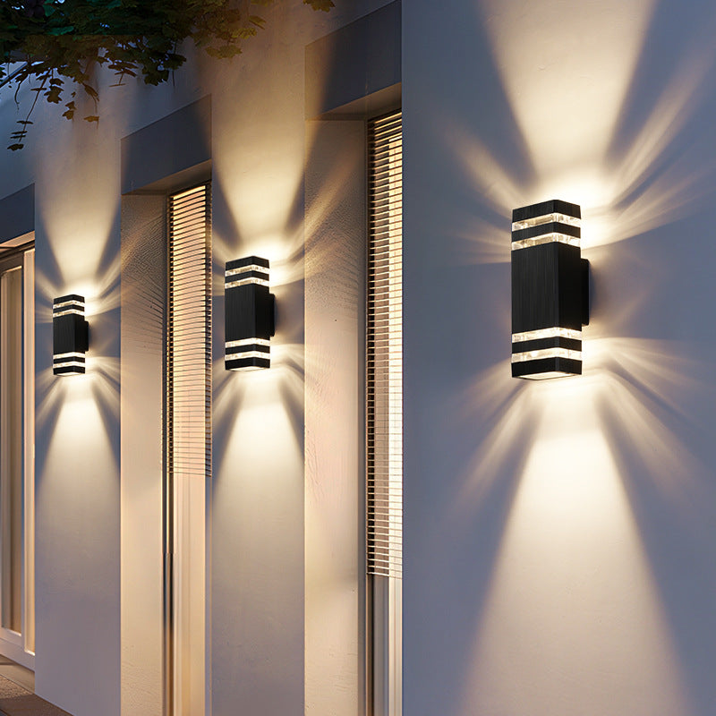 Outdoor Wall Lamp | Elegant Minimalist Design for Patios