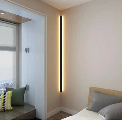 Minimalist LED Wall Lamp | Adjustable Warm-White Illumination