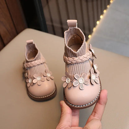 Floral Pattern Sneakers for Girls | Super Light and Comfy Design