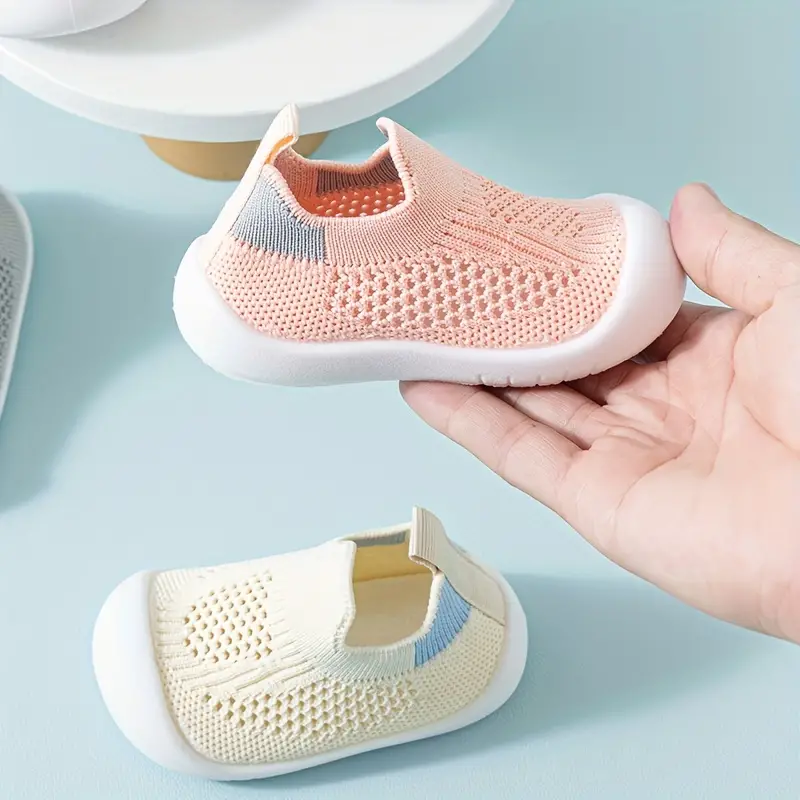 Flexible Barefoot Sneakers for Kids | Lightweight, Breathable, Easy Slip-On