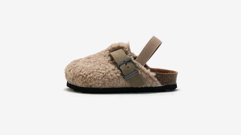 Kids' Sheep Wool Slip-Ons | Comfortable Beige/Brown Design