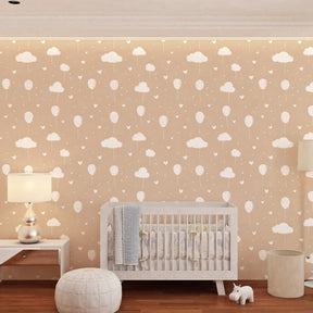 Children's balloon and cloud wallpaper creating magical playroom atmosphere by Kids-Mundo