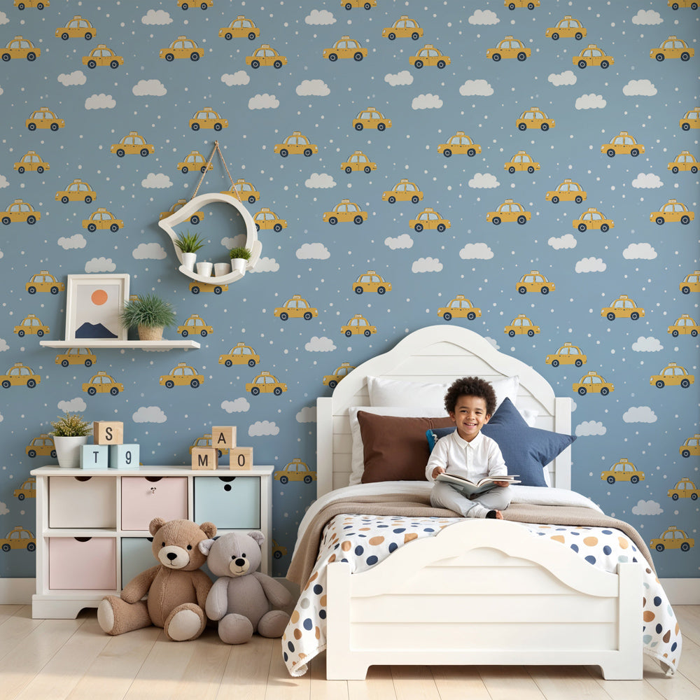 Yellow taxi mural wallpaper creating adventure-themed kids bedroom decor by Kids-Mundo